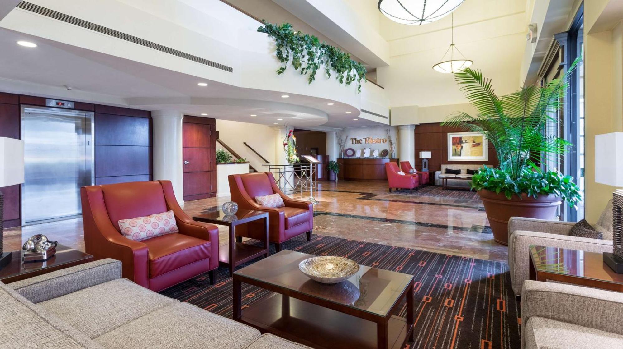 Doubletree Suites By Hilton Hotel Cincinnati - Blue Ash شارونفيل المظهر الخارجي الصورة