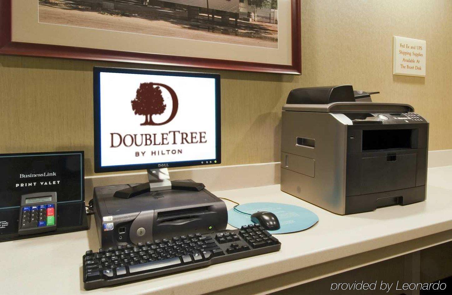 Doubletree Suites By Hilton Hotel Cincinnati - Blue Ash شارونفيل المظهر الخارجي الصورة